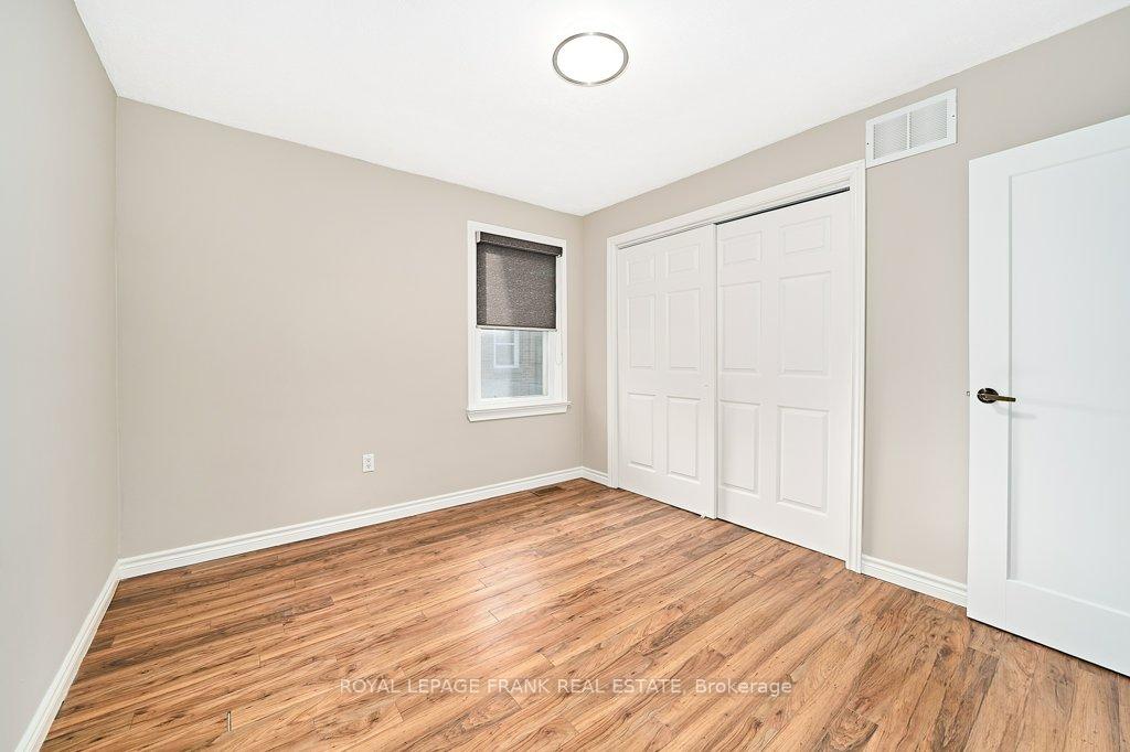 Photo 17 of 305 James Street, Whitby, Downtown Whitby — HOMEH