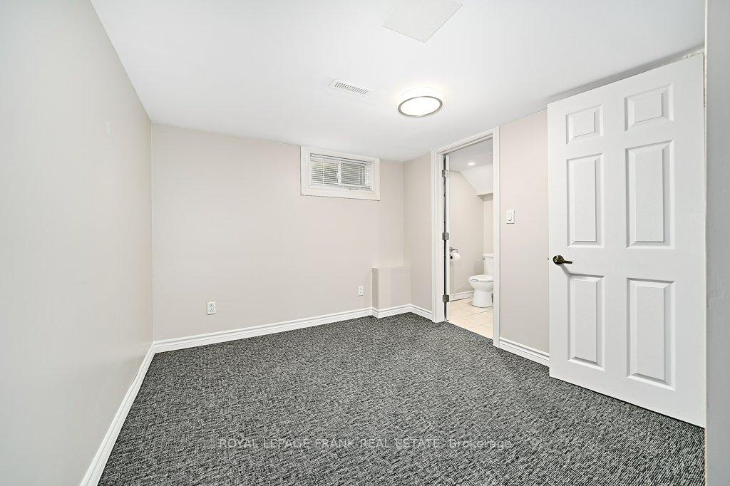 Photo 21 of 305 James Street, Whitby, Downtown Whitby — HOMEH