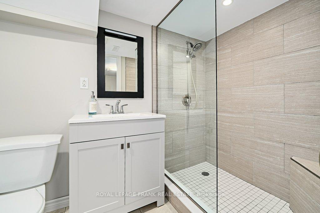Photo 22 of 305 James Street, Whitby, Downtown Whitby — HOMEH