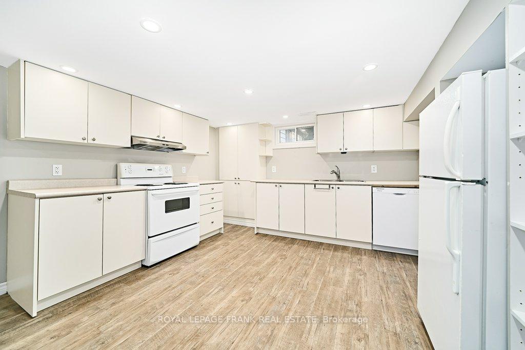 Photo 24 of 305 James Street, Whitby, Downtown Whitby — HOMEH