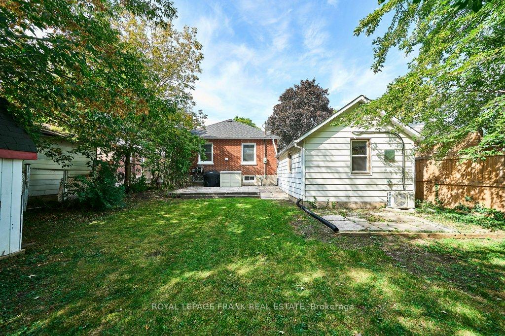Photo 30 of 305 James Street, Whitby, Downtown Whitby — HOMEH