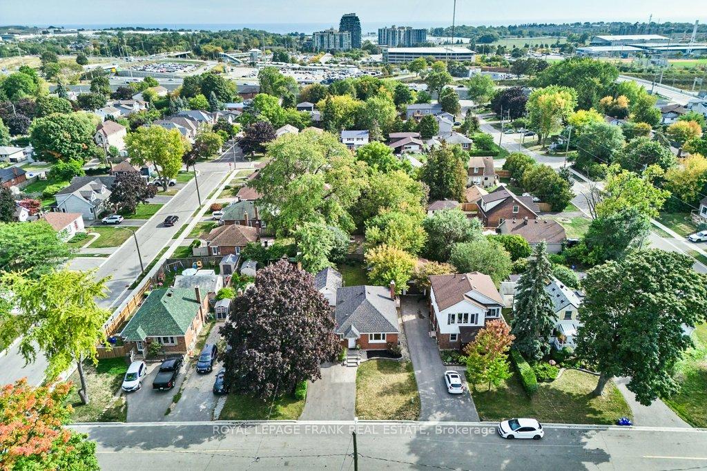 Photo 34 of 305 James Street, Whitby, Downtown Whitby — HOMEH