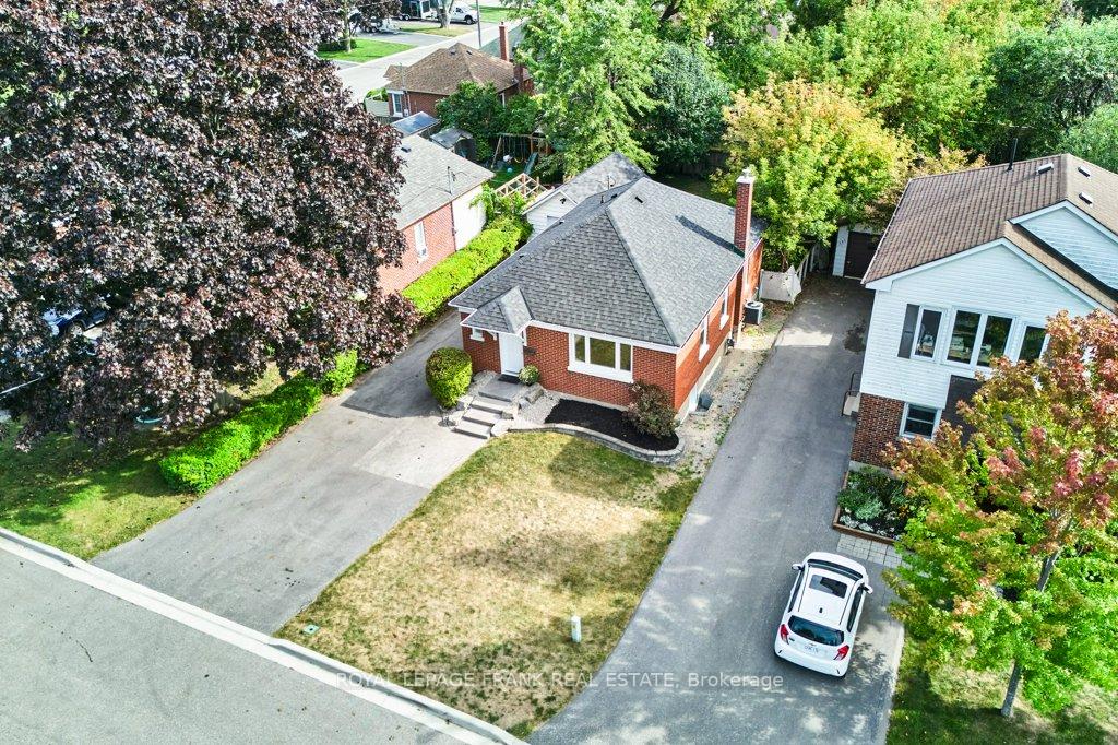 Photo 35 of 305 James Street, Whitby, Downtown Whitby — HOMEH