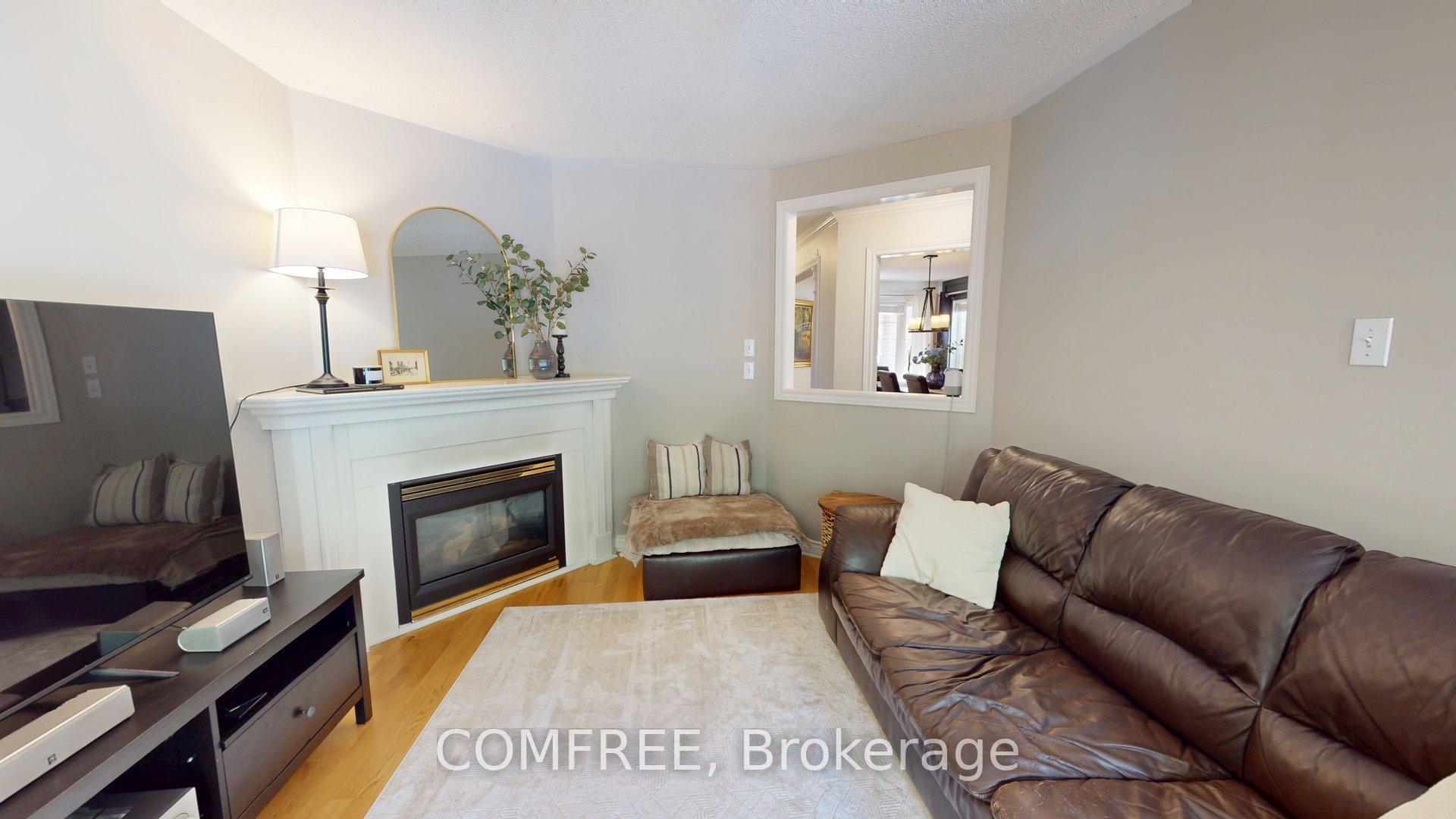 Photo 16 of 27 Markwood Crescent, Whitby, Rolling Acres — HOMEH