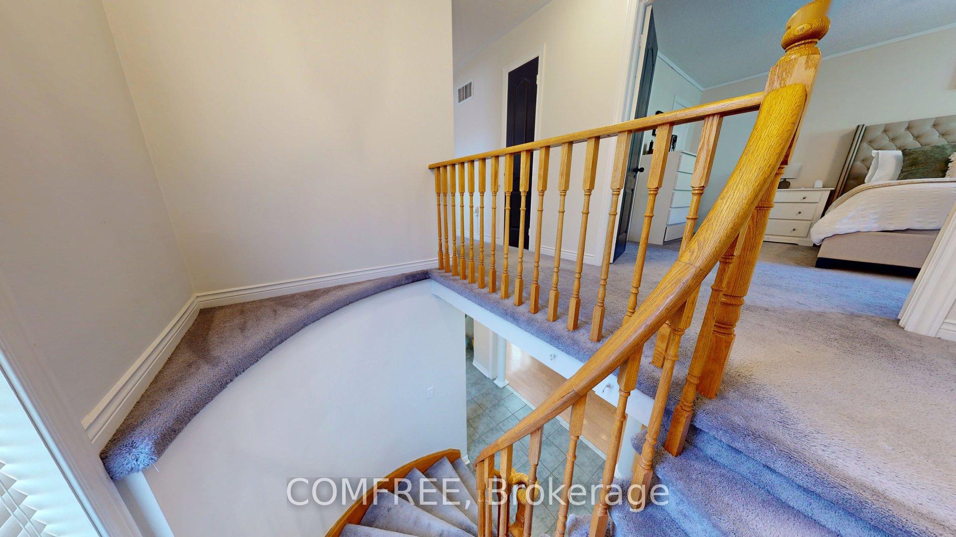 Photo 18 of 27 Markwood Crescent, Whitby, Rolling Acres — HOMEH