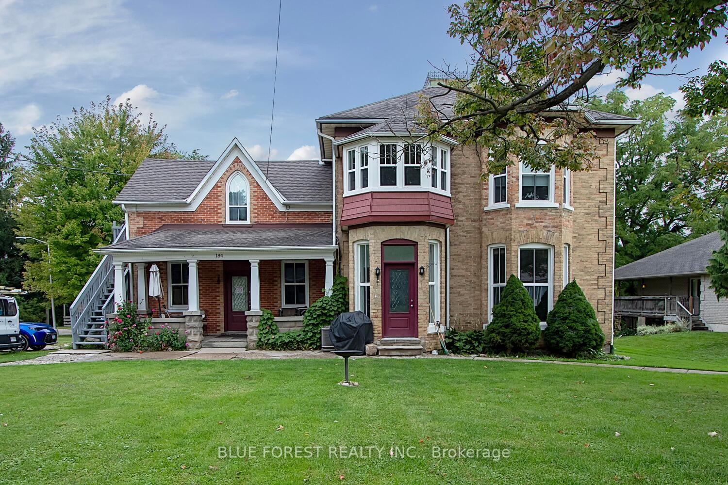 Front of 184 St. George Street