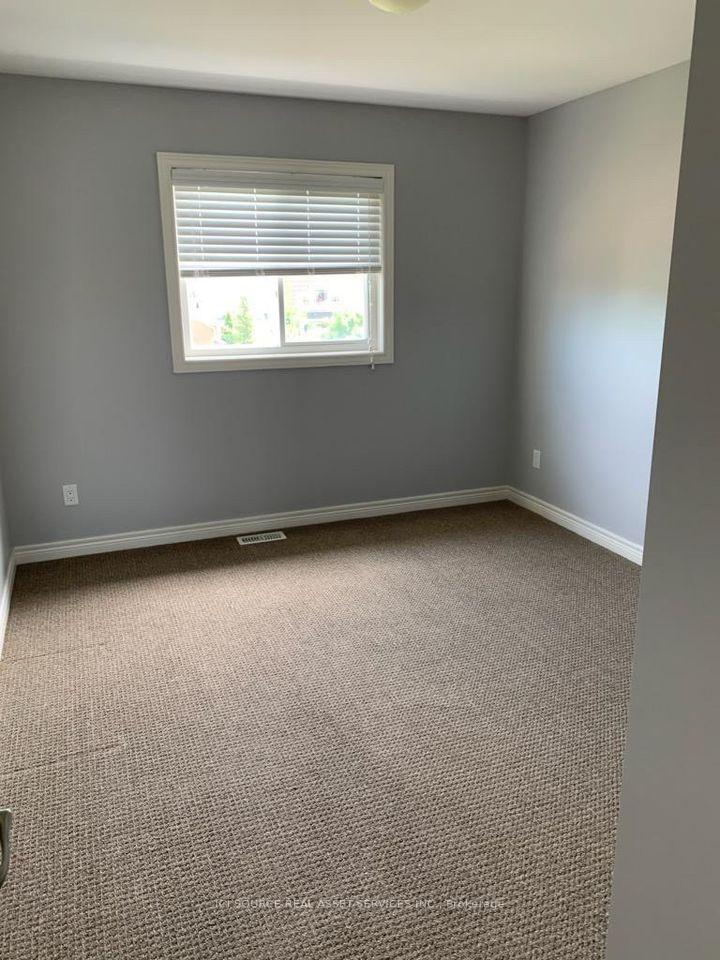 Photo 8 of 503 Silverwood Avenue, Welland, Coyle Creek — HOMEH