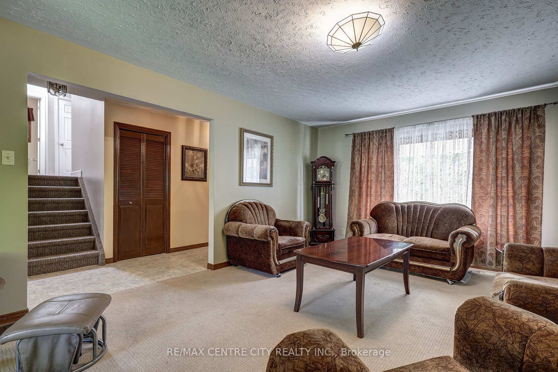 Photo 16 of 101 Clarence Street, Aylmer — HOMEH