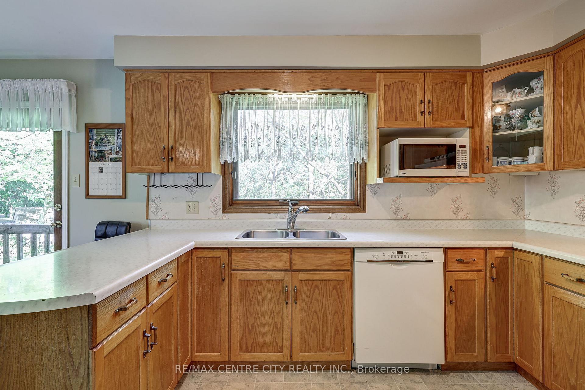 Photo 25 of 101 Clarence Street, Aylmer — HOMEH