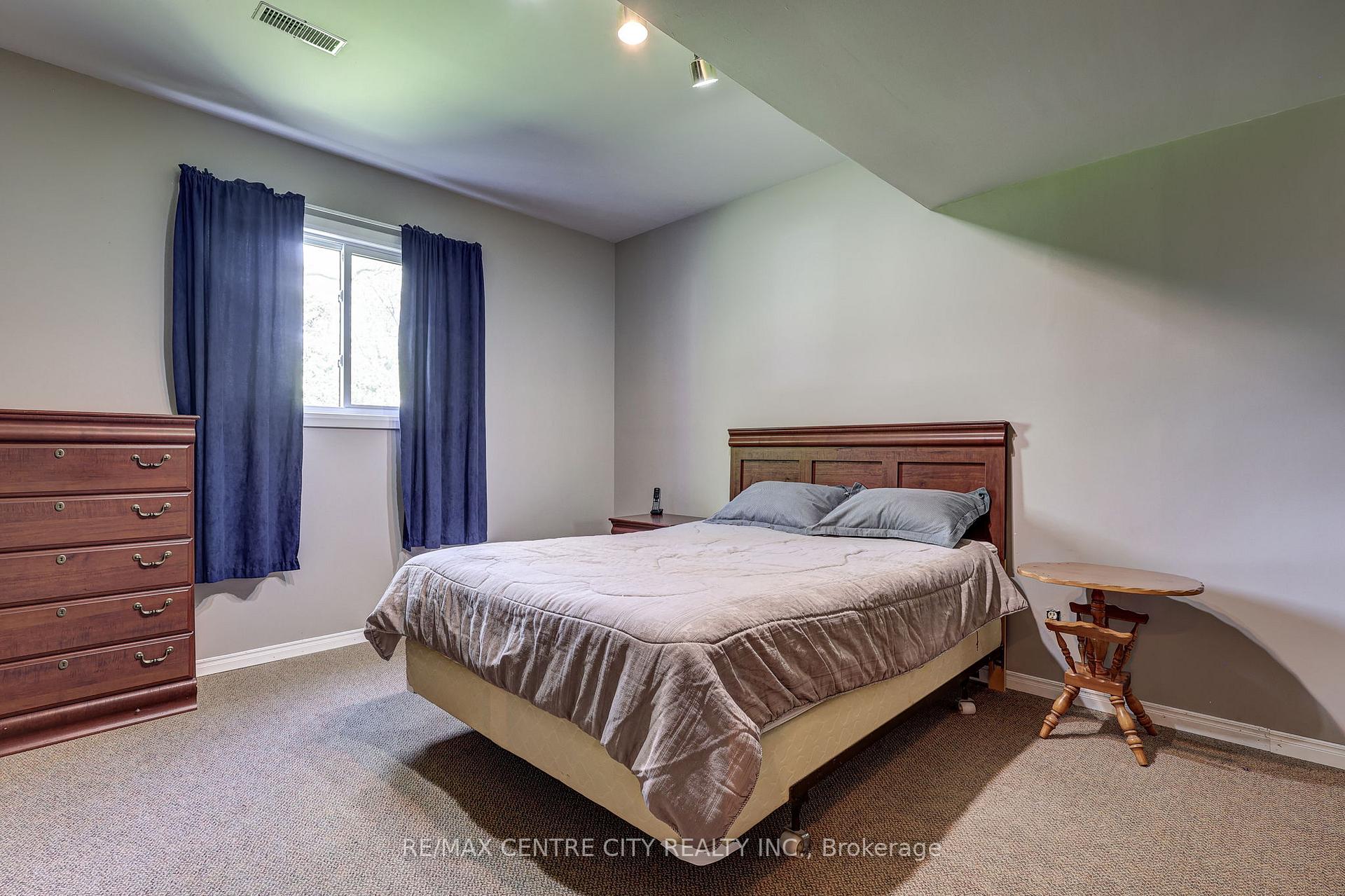 Photo 36 of 101 Clarence Street, Aylmer — HOMEH