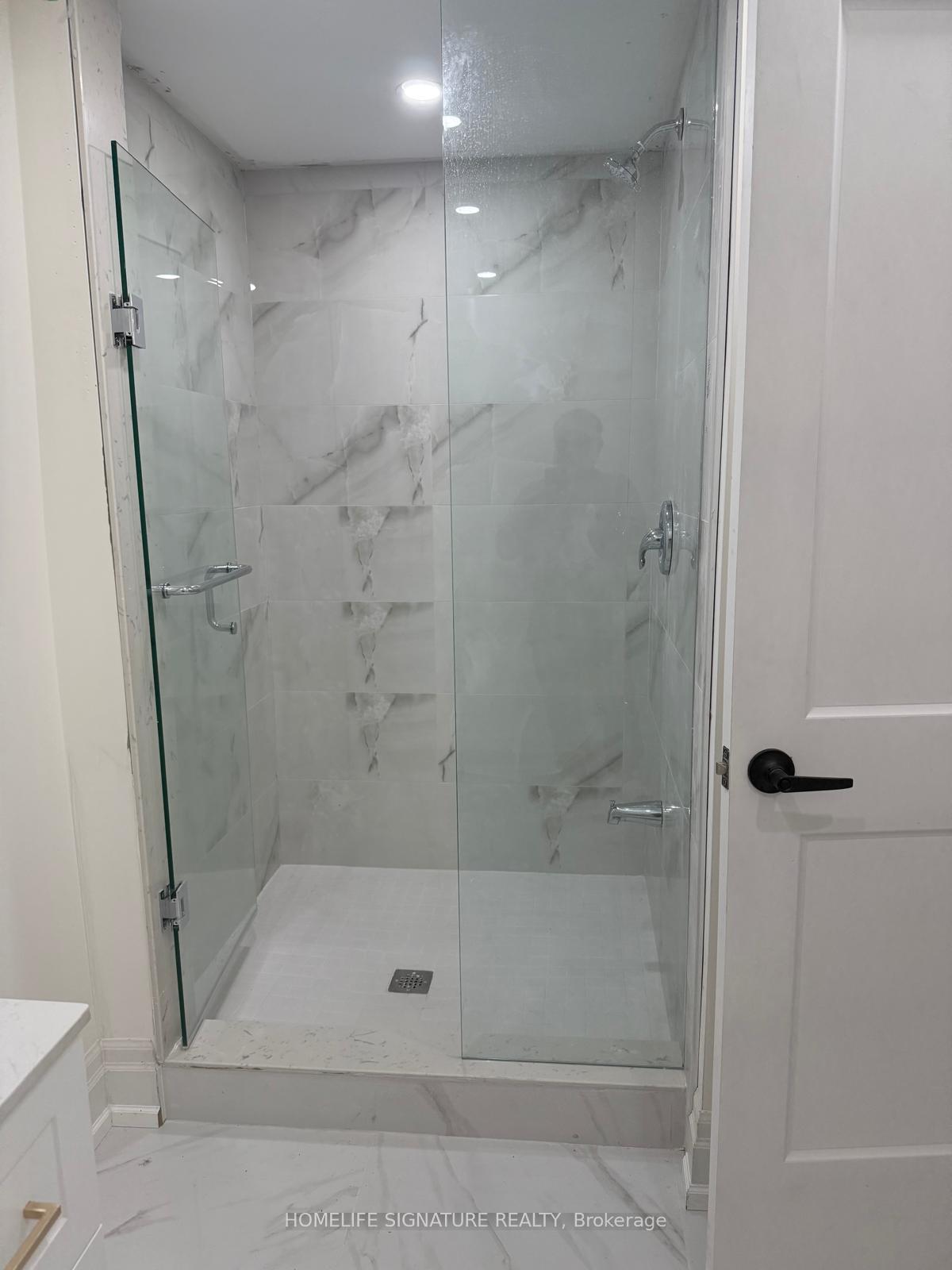 Photo 7 of Unit Basement, 199 Klein Mills Road, Vaughan, Kleinburg — HOMEH