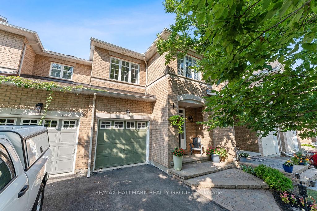 Photo 1 of 920 Schooner Crescent, Ottawa, Riverside South/Gloucester Glen — HOMEH