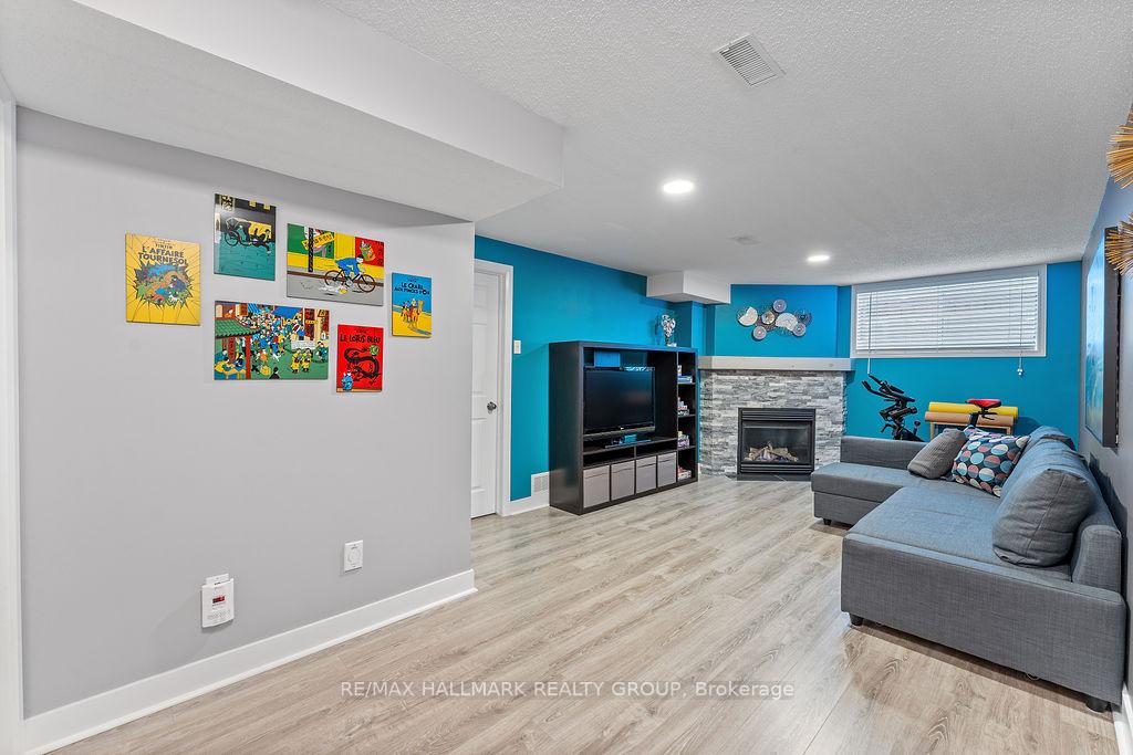 Photo 29 of 920 Schooner Crescent, Ottawa, Riverside South/Gloucester Glen — HOMEH