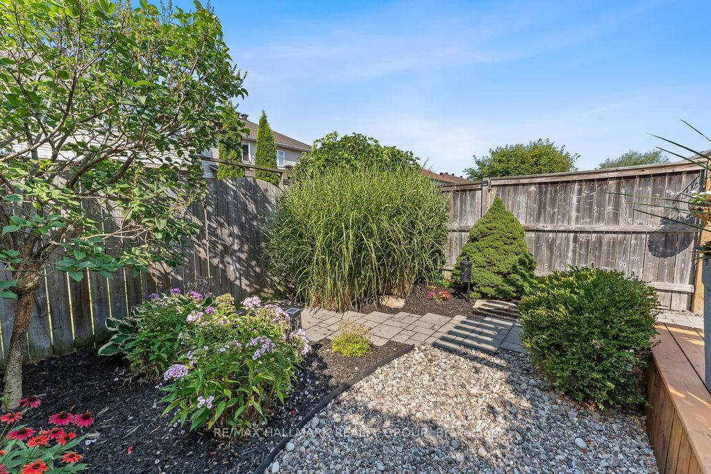 Photo 37 of 920 Schooner Crescent, Ottawa, Riverside South/Gloucester Glen — HOMEH