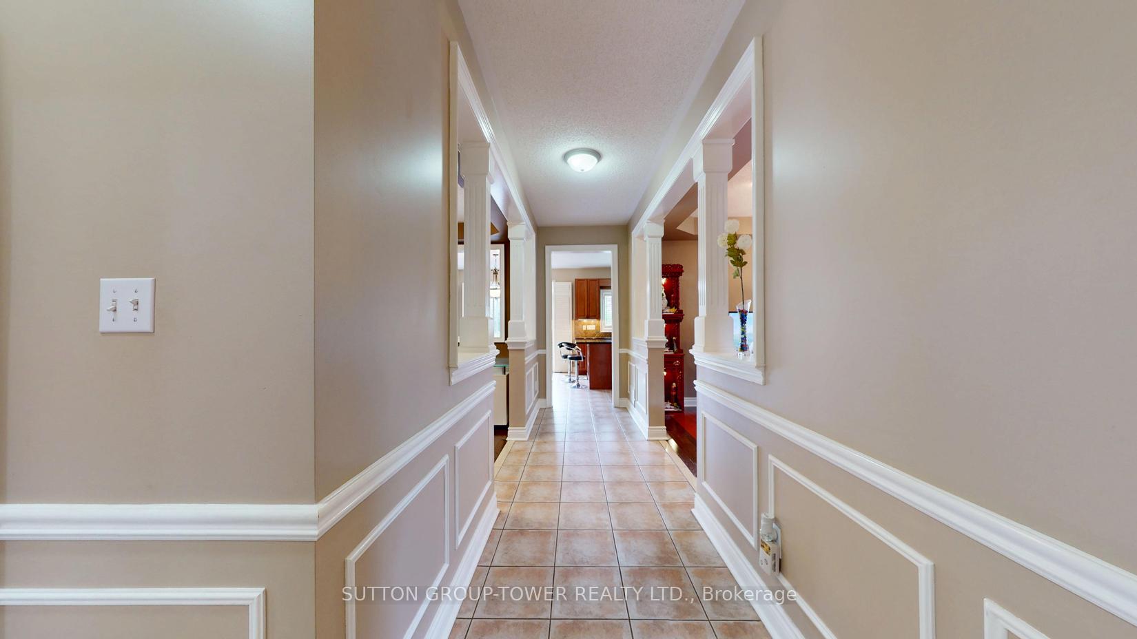 Photo 8 of 475 Sonoma Boulevard, Vaughan, Sonoma Heights — HOMEH