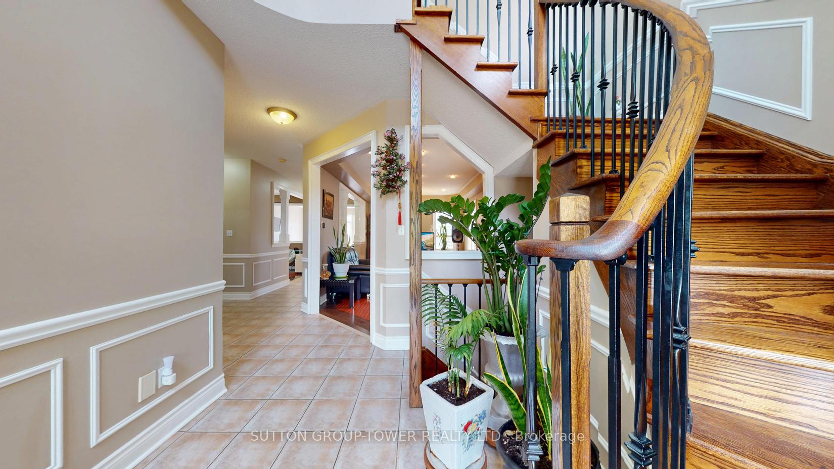 Photo 17 of 475 Sonoma Boulevard, Vaughan, Sonoma Heights — HOMEH