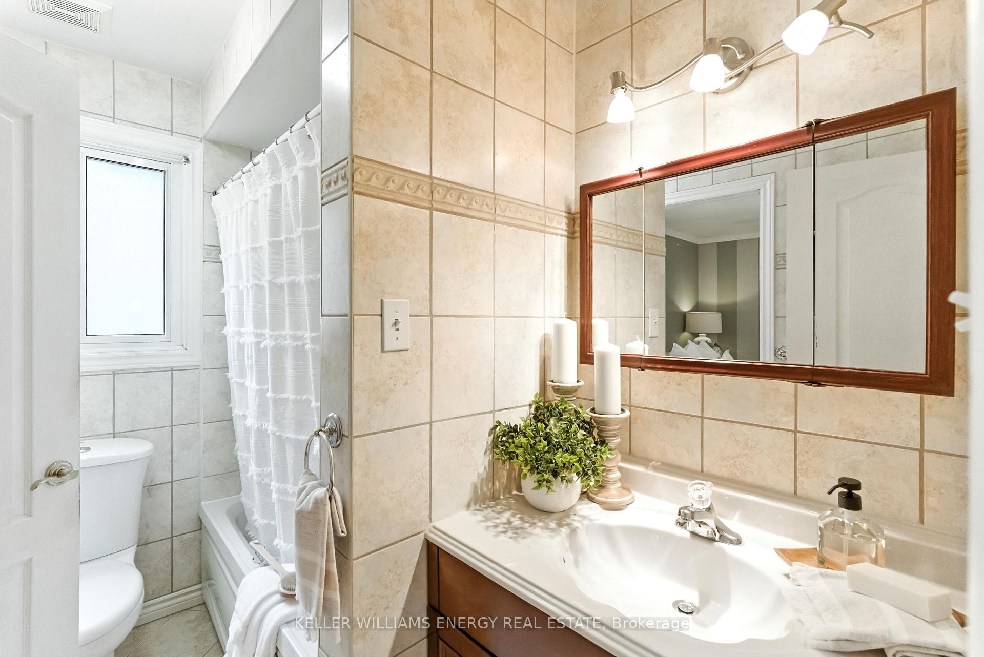 Photo 33 of 19 Ingram Court, Whitby, Lynde Creek — HOMEH