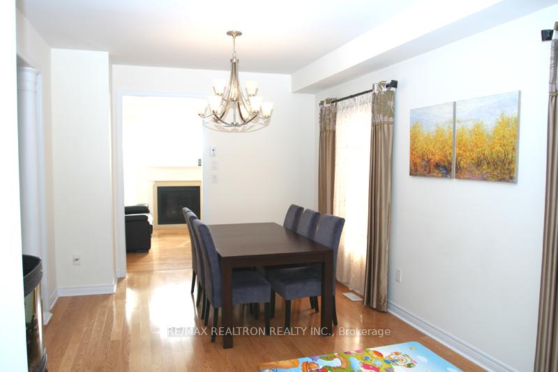 Photo 4 of 105 Paperbark Avenue, Vaughan, Patterson — HOMEH