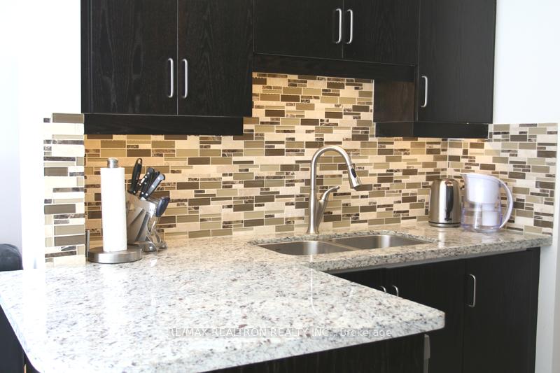 Photo 10 of 105 Paperbark Avenue, Vaughan, Patterson — HOMEH