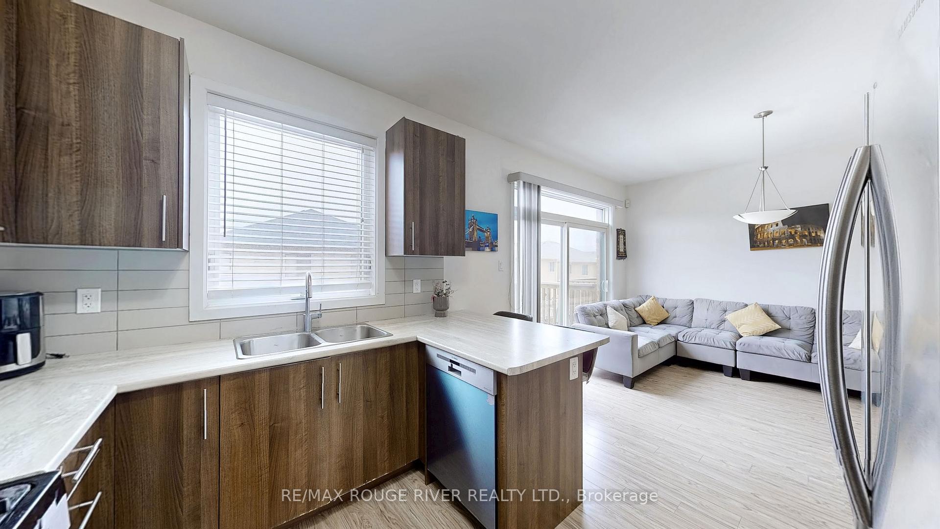 Photo 17 of 83 Barrister Avenue, Whitby, Pringle Creek — HOMEH