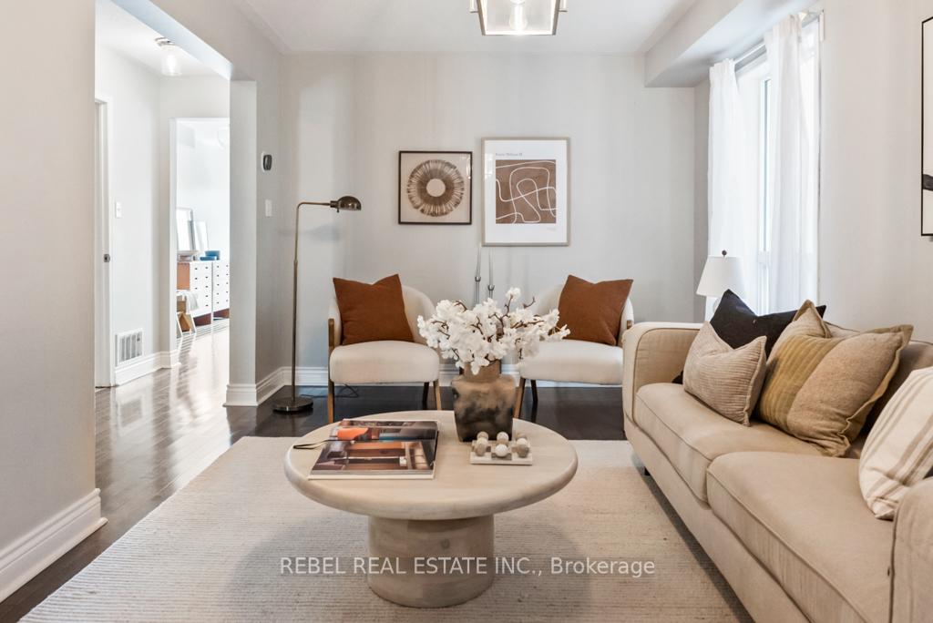 Photo 5 of 11 Angier Crescent, Ajax, South East — HOMEH