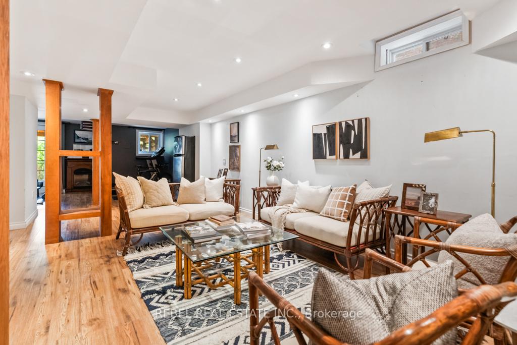 Photo 20 of 11 Angier Crescent, Ajax, South East — HOMEH