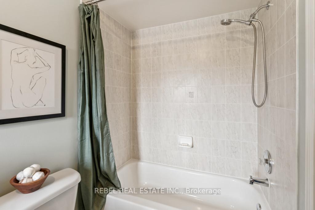 Photo 36 of 11 Angier Crescent, Ajax, South East — HOMEH