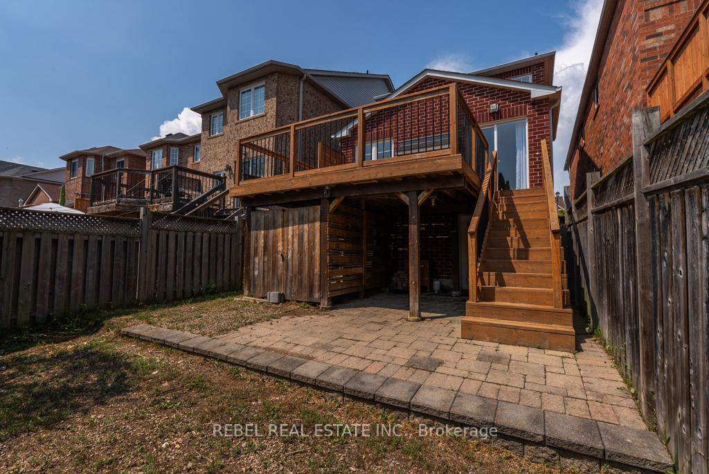 Photo 42 of 11 Angier Crescent, Ajax, South East — HOMEH