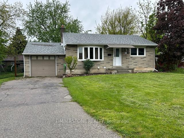 Photo 2 of 32 Gordon Drive, Vaughan, West Woodbridge — HOMEH