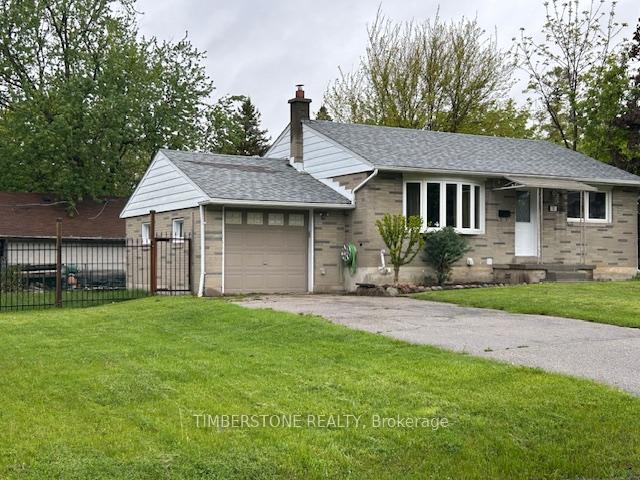 Photo 3 of 32 Gordon Drive, Vaughan, West Woodbridge — HOMEH