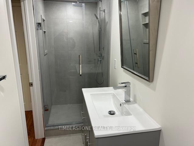 Photo 9 of 32 Gordon Drive, Vaughan, West Woodbridge — HOMEH