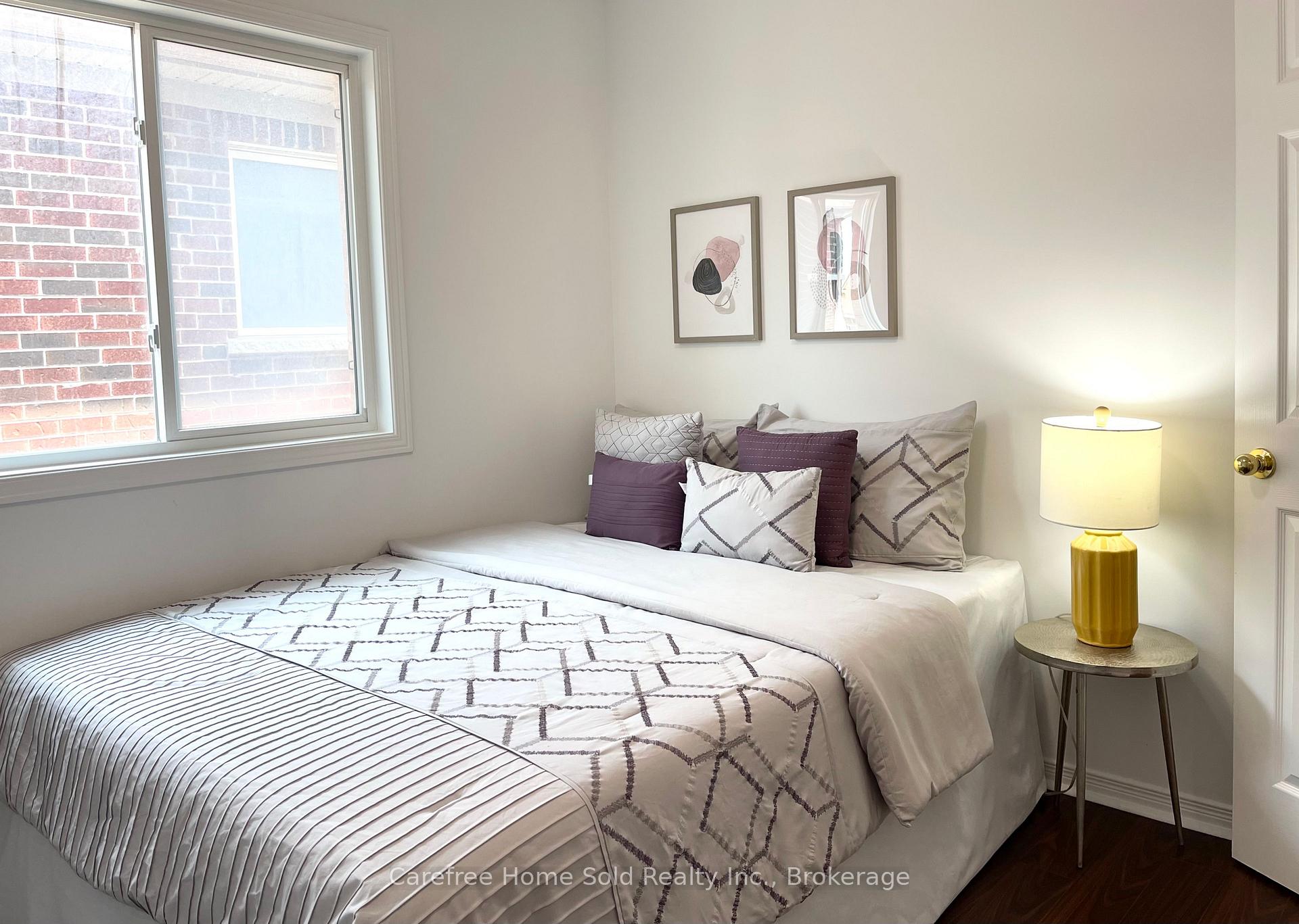 Photo 26 of 35 Wallwark Street, Aurora, Bayview Northeast — HOMEH