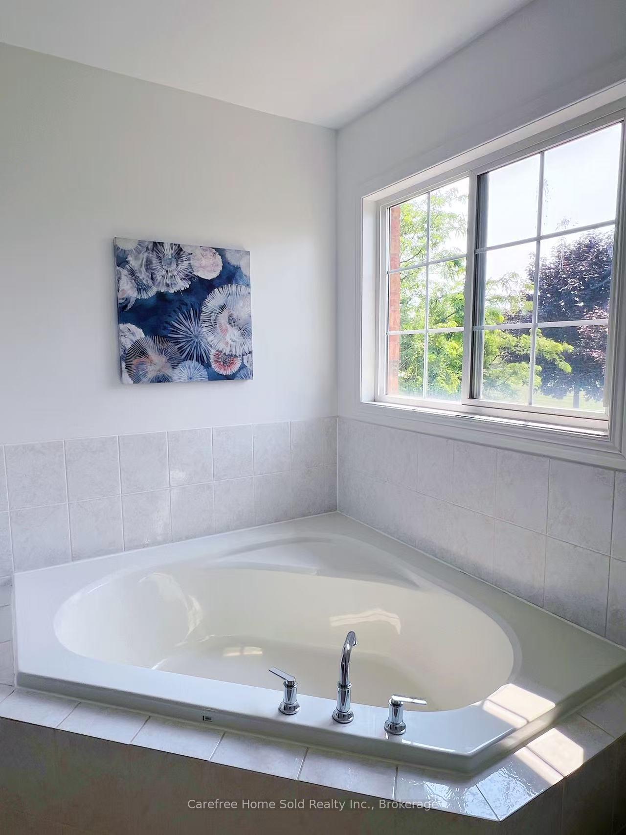 Photo 20 of 35 Wallwark Street, Aurora, Bayview Northeast — HOMEH