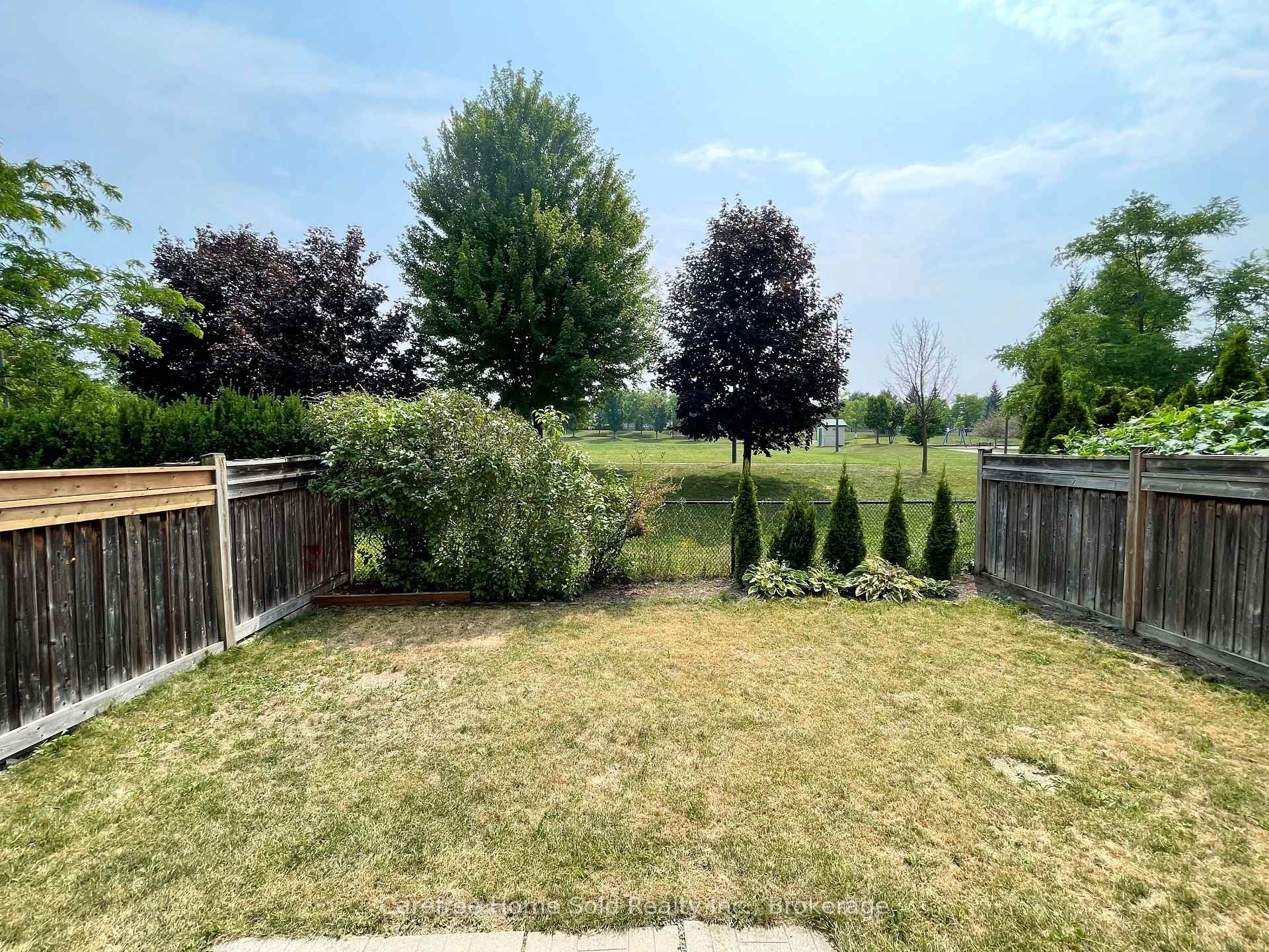 Photo 28 of 35 Wallwark Street, Aurora, Bayview Northeast — HOMEH