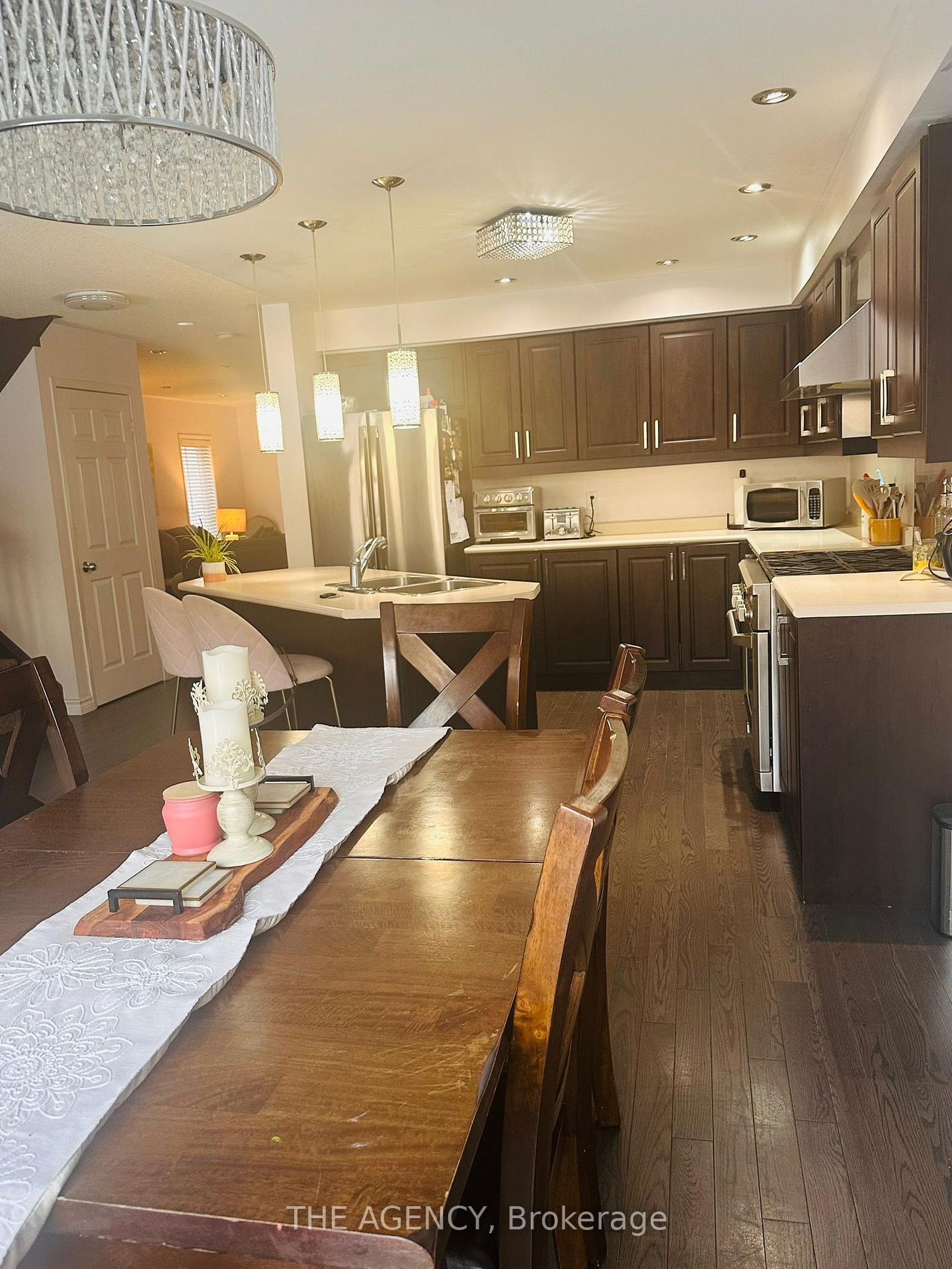 Photo 16 of 14 Donlevy Crescent, Whitby, Taunton North — HOMEH