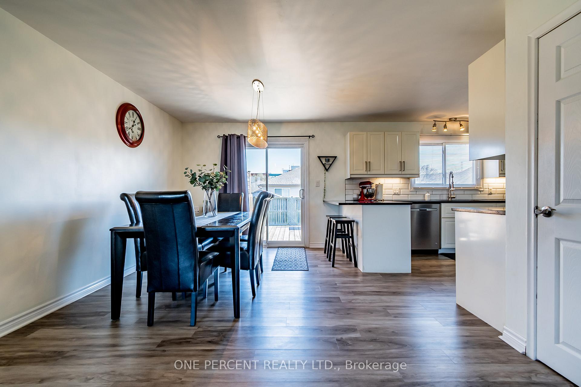 Photo 8 of 32 Wellington Street, Welland, Lincoln/Crowland — HOMEH