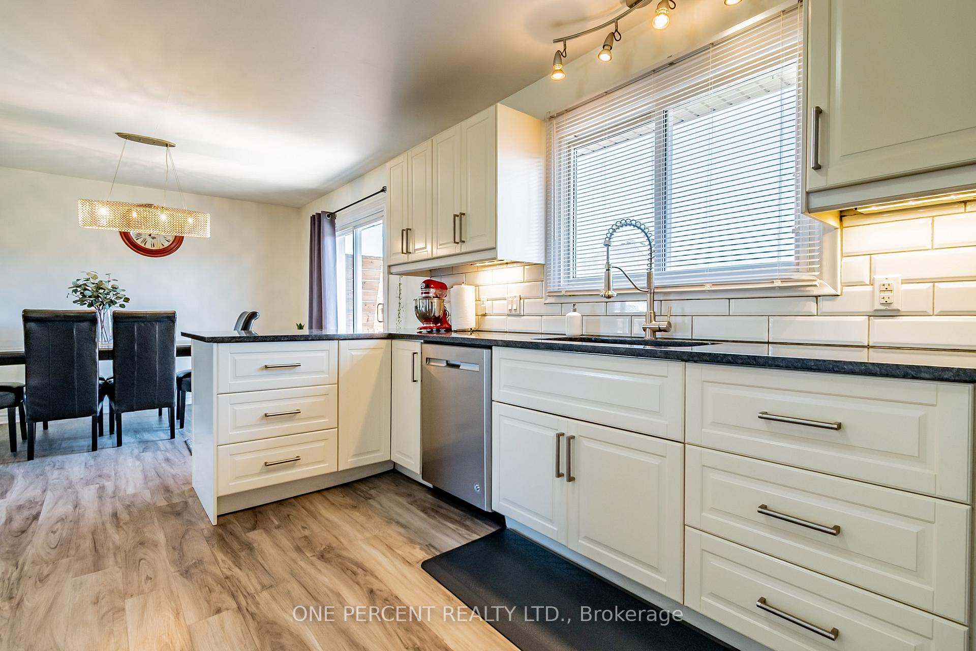 Photo 15 of 32 Wellington Street, Welland, Lincoln/Crowland — HOMEH
