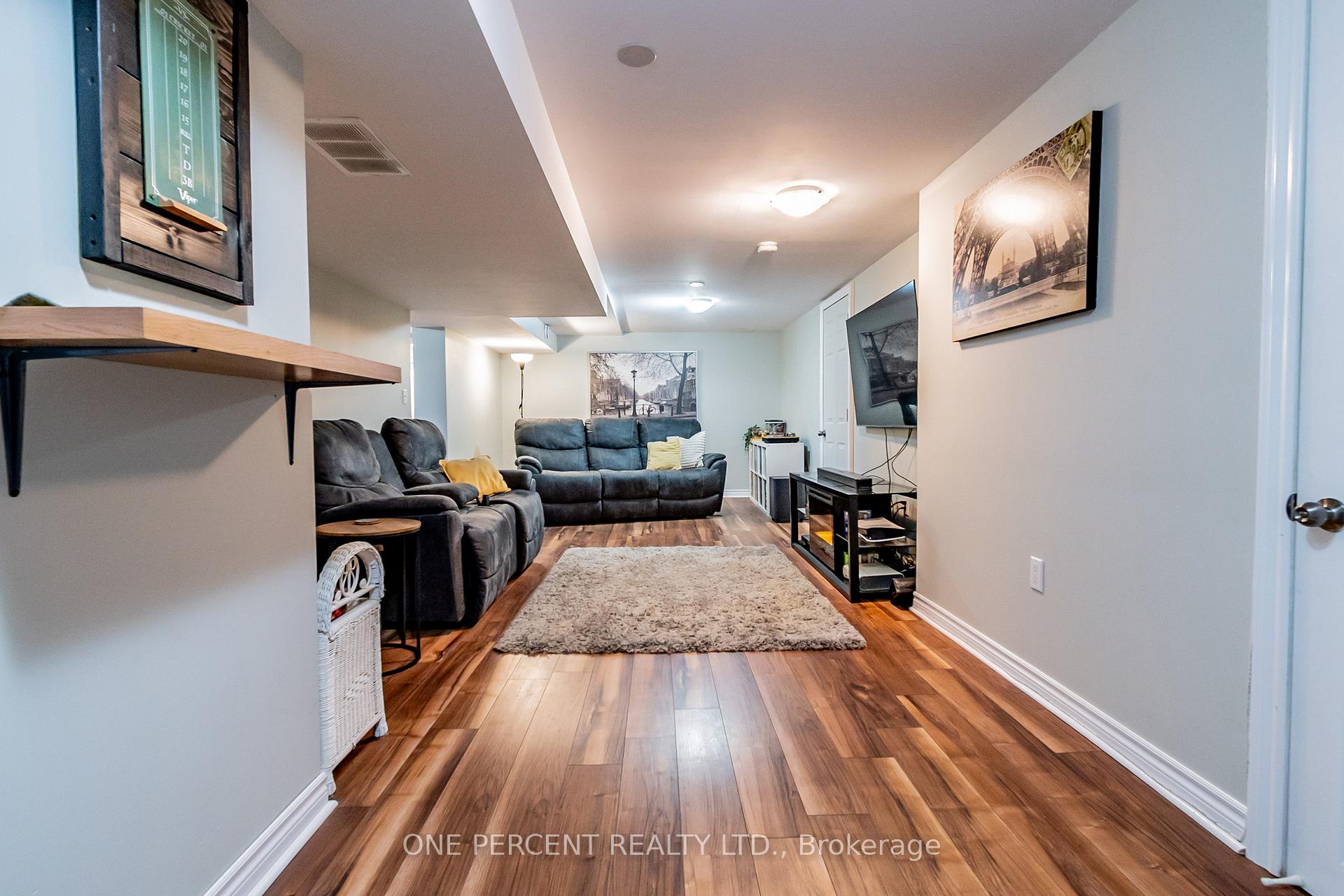 Photo 28 of 32 Wellington Street, Welland, Lincoln/Crowland — HOMEH