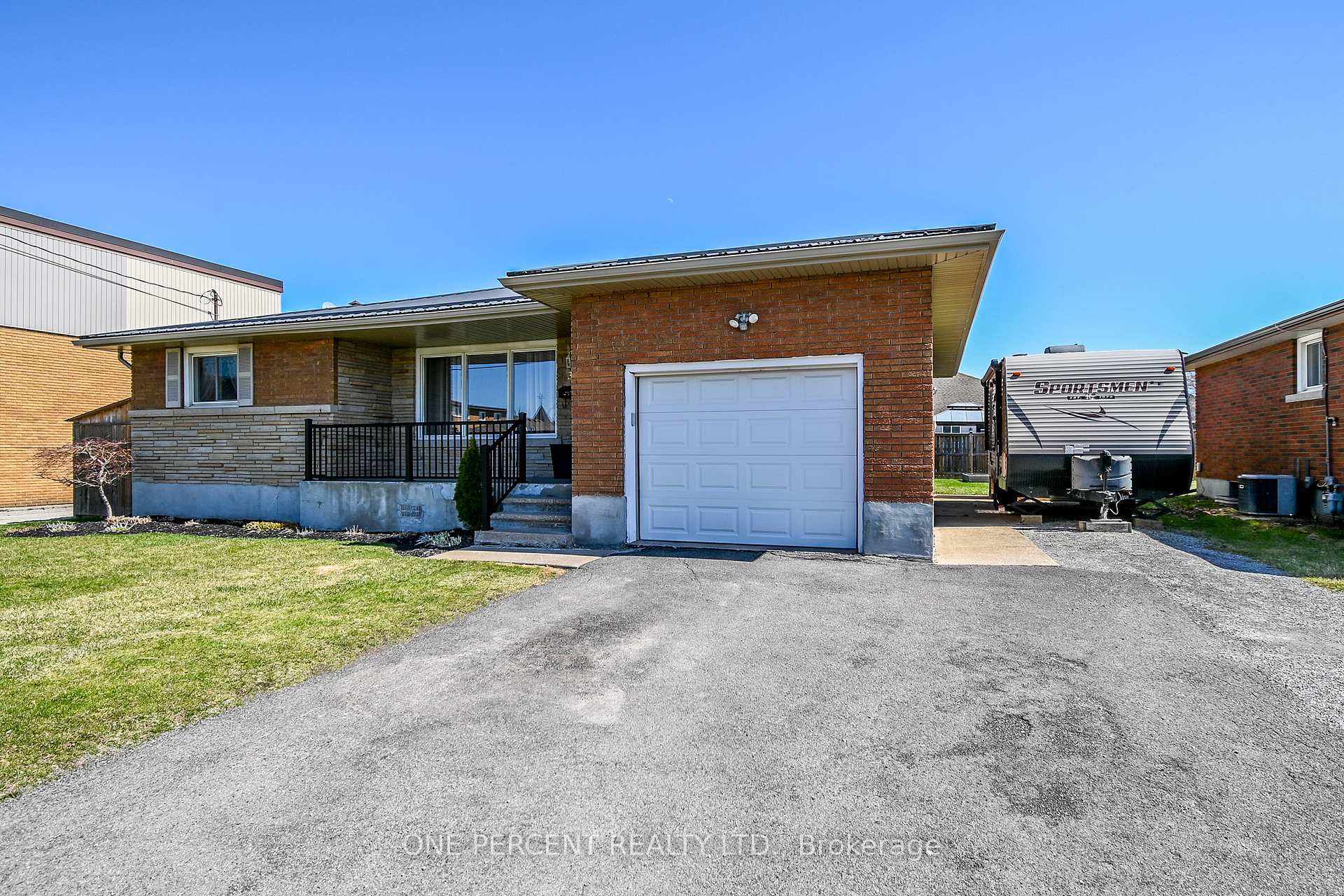 Photo 39 of 32 Wellington Street, Welland, Lincoln/Crowland — HOMEH