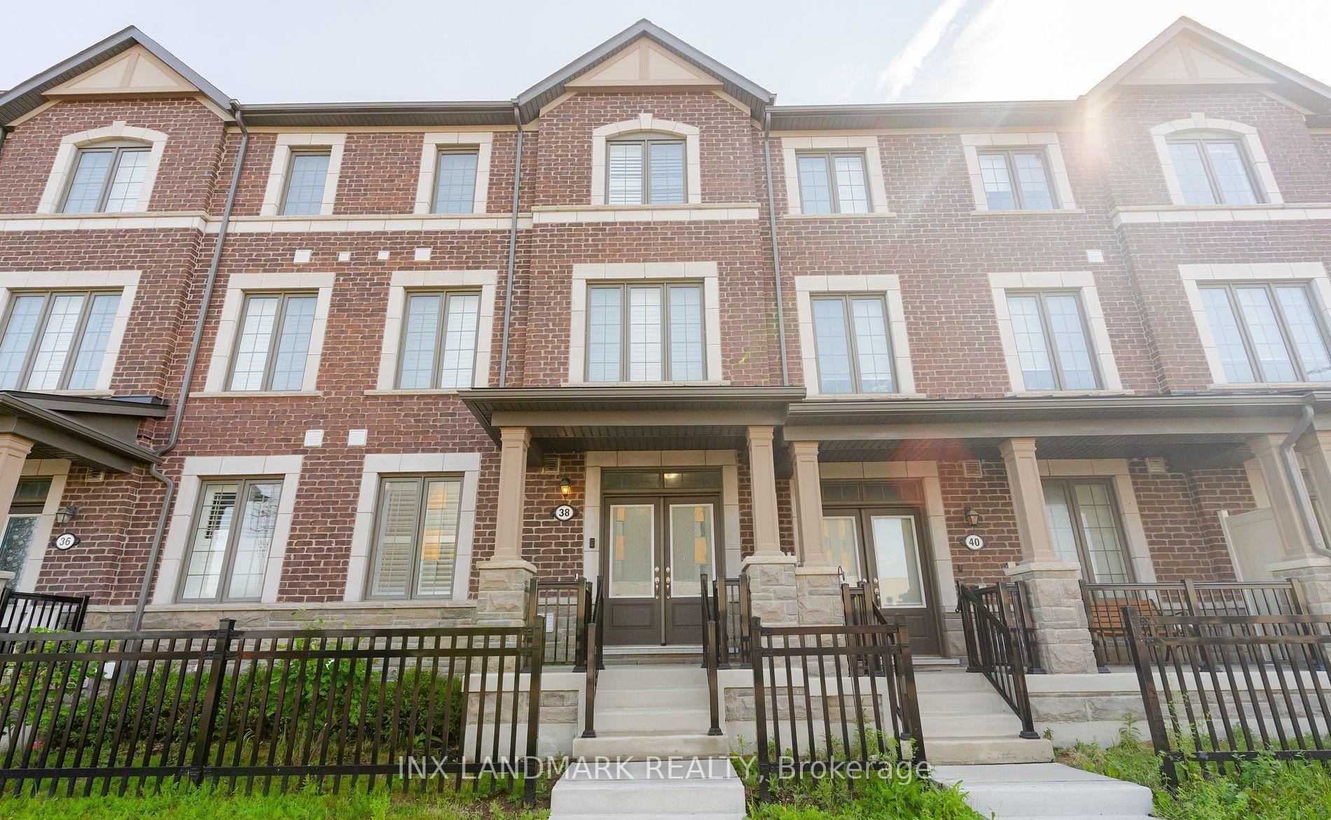 Front of 38 Fiesta Way