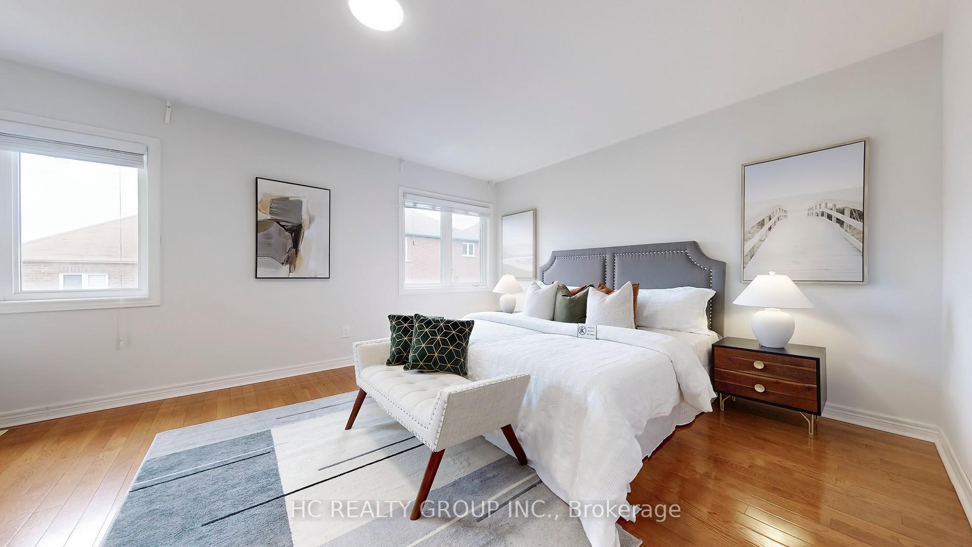 Photo 12 of 102 Timna Crescent, Vaughan, Patterson — HOMEH