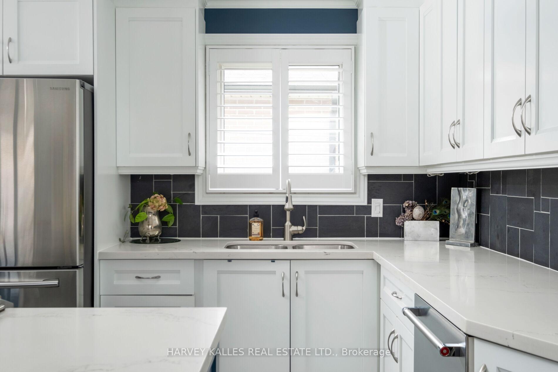 Photo 12 of 225 Stewart Street, Whitby, Blue Grass Meadows — HOMEH