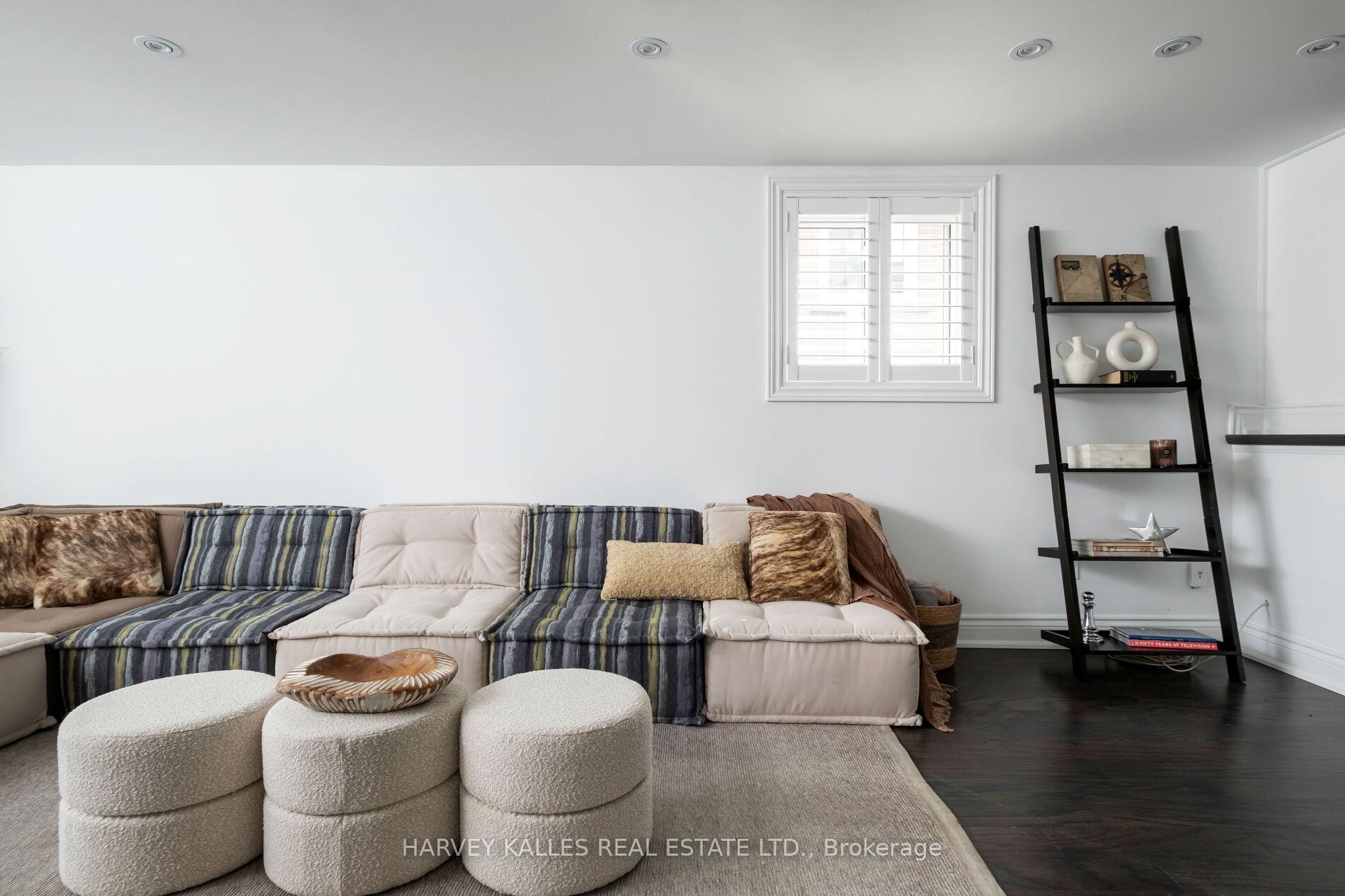 Photo 19 of 225 Stewart Street, Whitby, Blue Grass Meadows — HOMEH