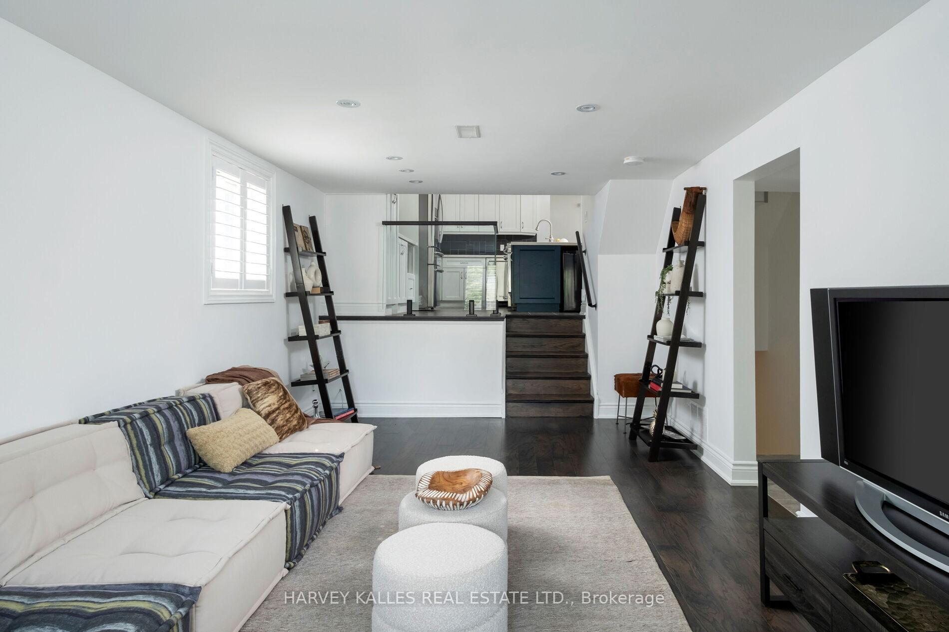 Photo 20 of 225 Stewart Street, Whitby, Blue Grass Meadows — HOMEH