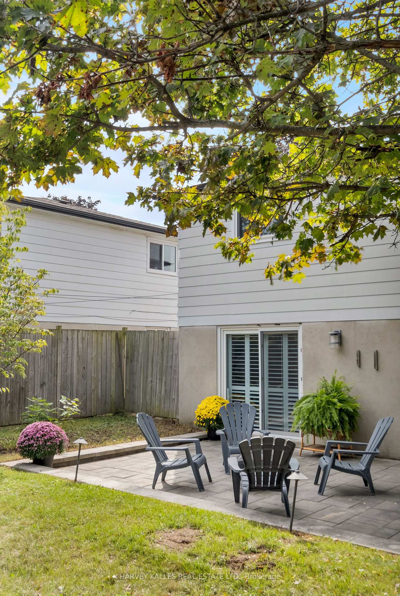 Photo 44 of 225 Stewart Street, Whitby, Blue Grass Meadows — HOMEH