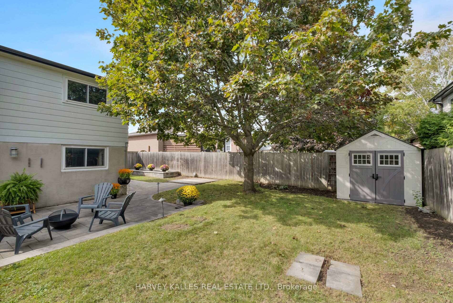 Photo 45 of 225 Stewart Street, Whitby, Blue Grass Meadows — HOMEH