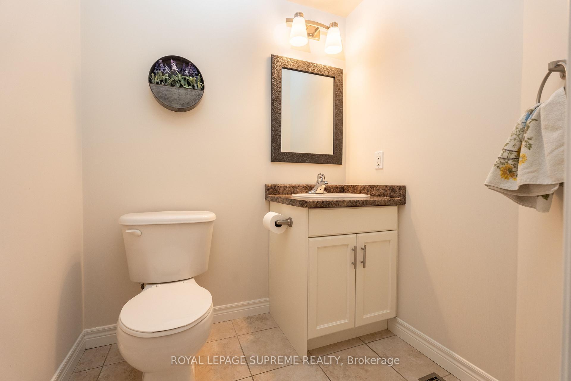 Photo 10 of 31 1/2 Thorold Road, Welland, Prince Charles — HOMEH