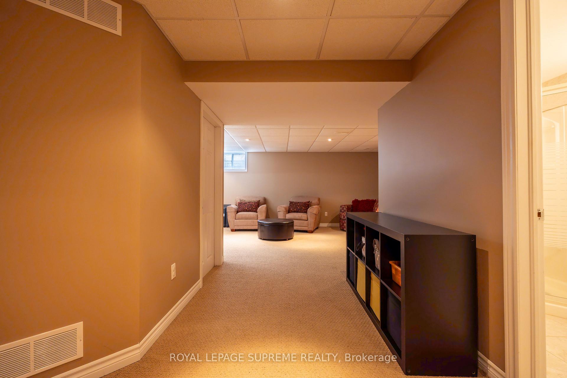 Photo 13 of 31 1/2 Thorold Road, Welland, Prince Charles — HOMEH