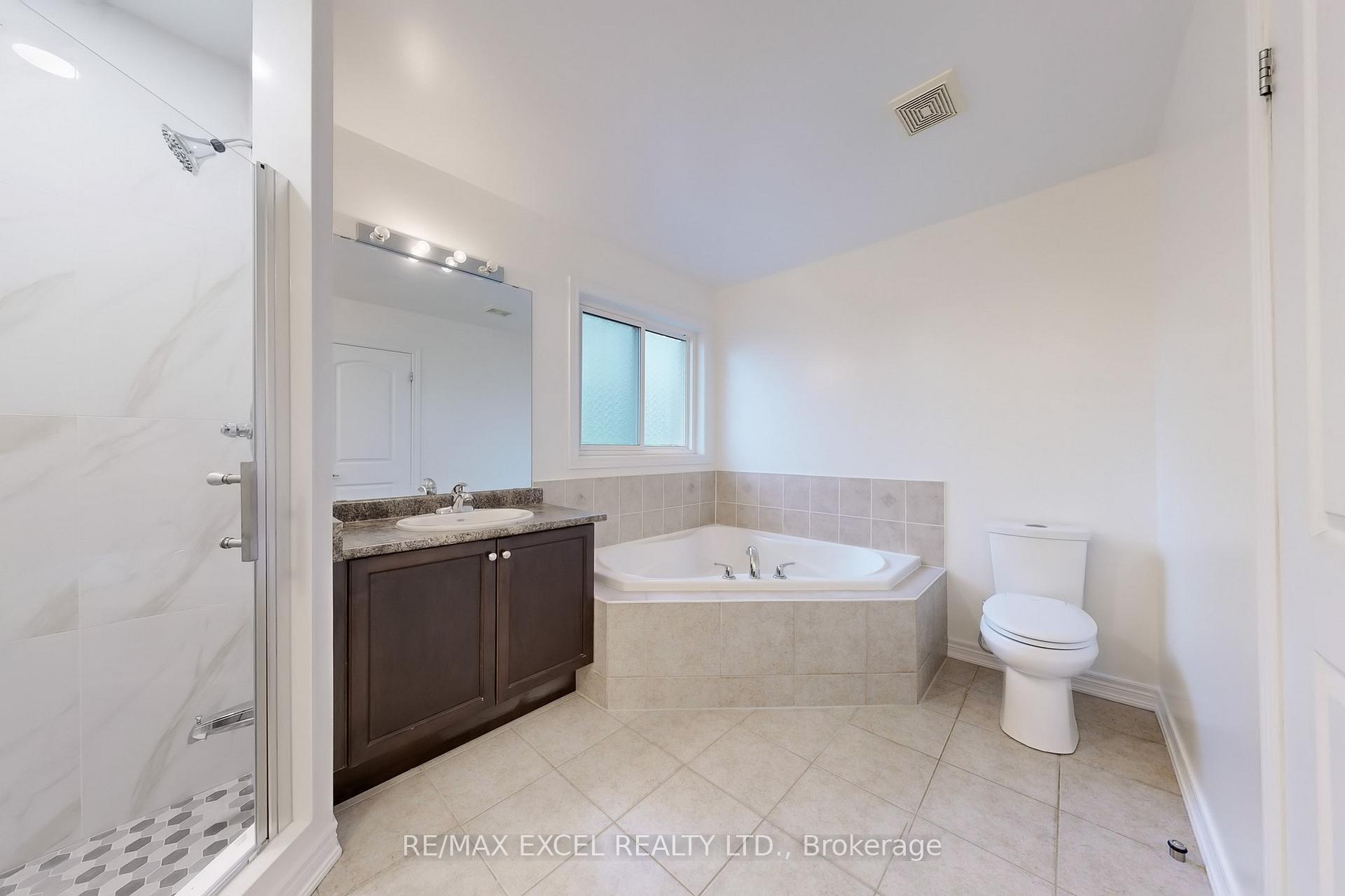 Photo 22 of 422 Lady Nadia Drive, Vaughan, Patterson — HOMEH