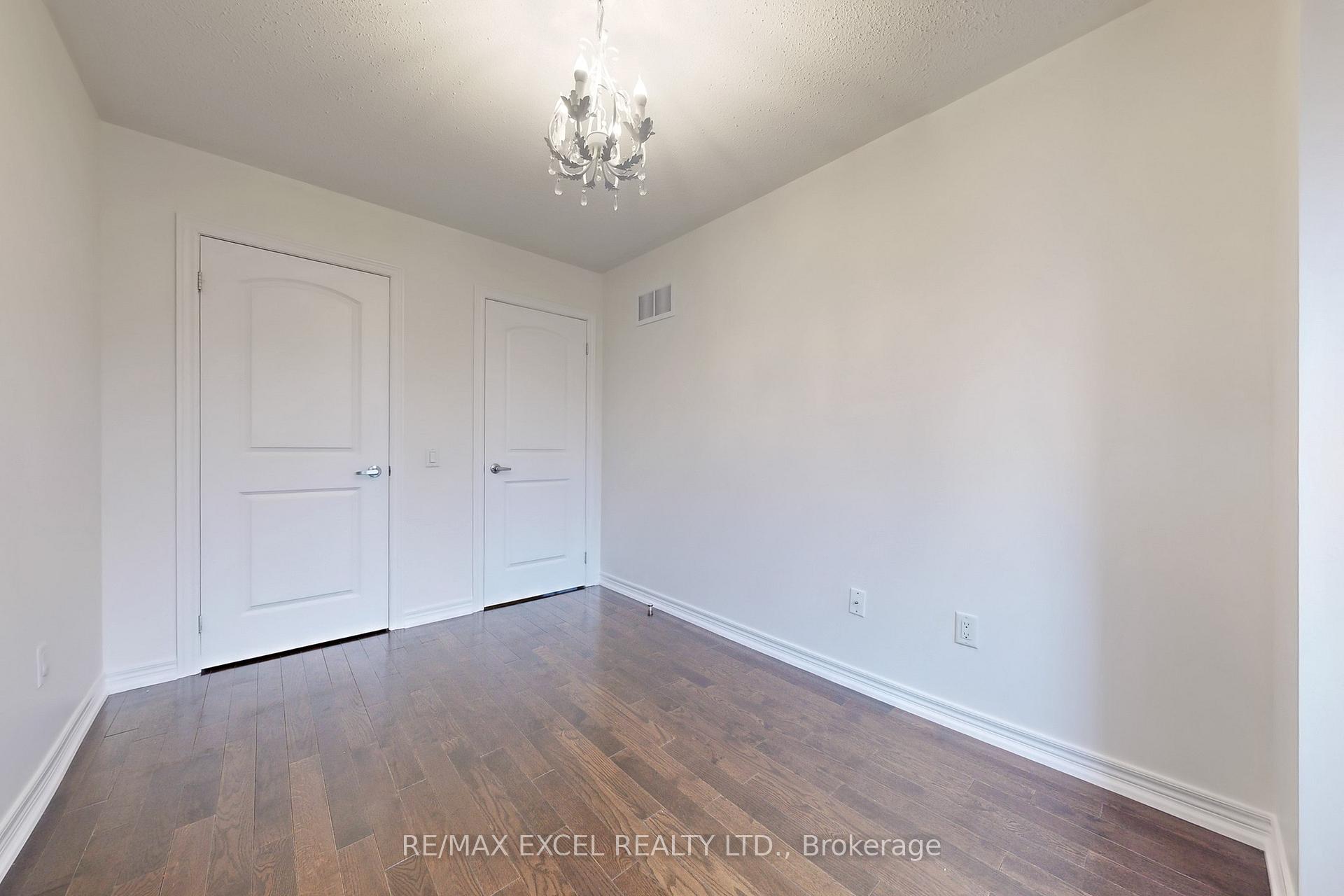 Photo 30 of 422 Lady Nadia Drive, Vaughan, Patterson — HOMEH